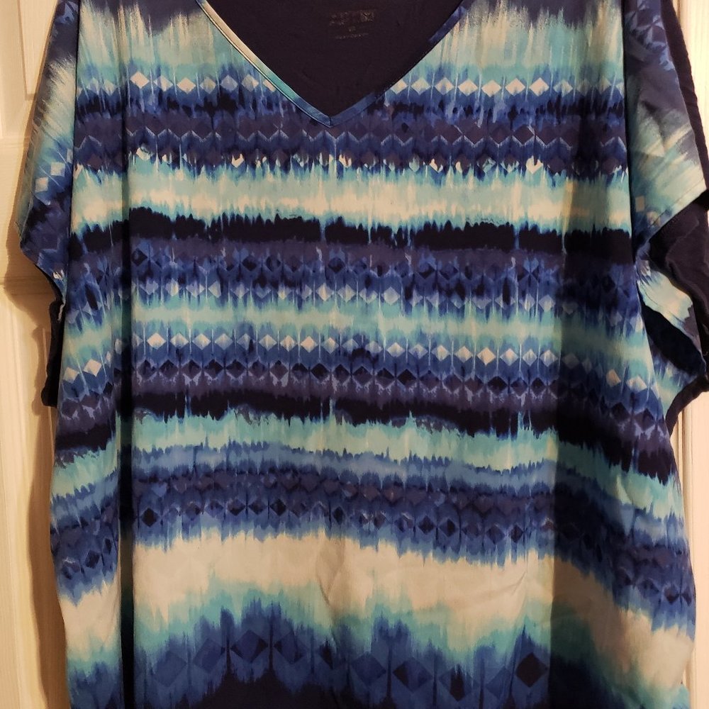 Apt 9 22w women's blue multi top